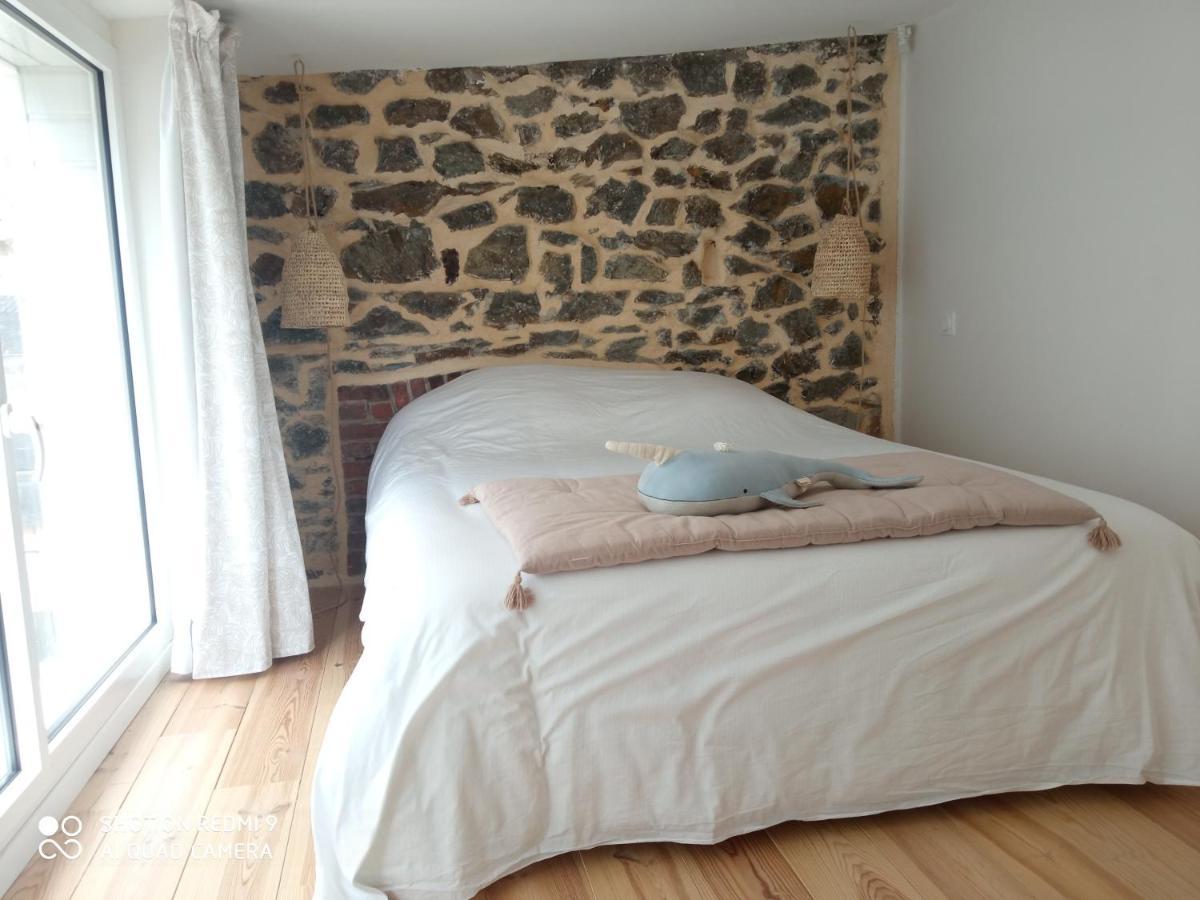 Charmant Logement T2 A 2 Pas De La Mer Granville Exterior photo